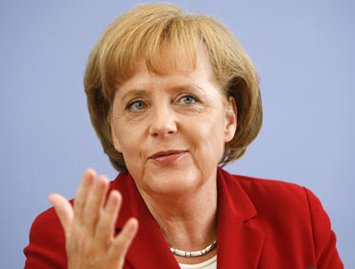 Merkel 2019-un ən nüfuzlu qadını oldu-