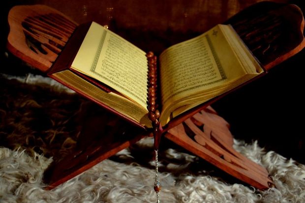 Çində “Quran”ı və "İncil"i yenidən yazacaqlar