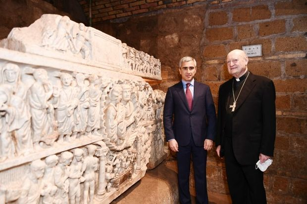 Mehriban Əliyeva Vatikanda daha bir tarixi abidəni bərpa etdirəcək - Mehriban Əliyeva Vatikanda daha bir tarixi abidəni bərpa etdirəcək -
