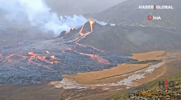 İslandiyada 6 min il yatan vulkan püskürməyə başlayıb -