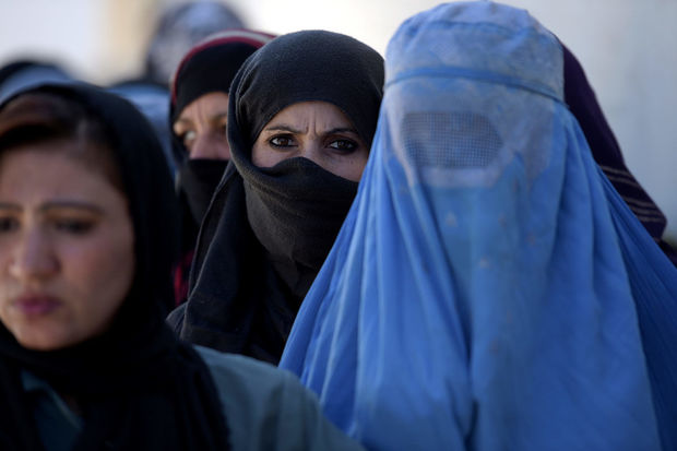 “Taliban” Qadınların İşləri üzrə Nazirliyi “əxlaq polisi”nə çevirdi