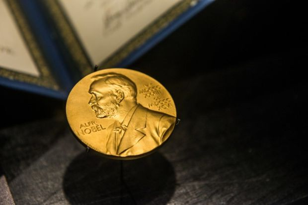 Fizika üzrə Nobel mükafatı sahiblərini tapdı -