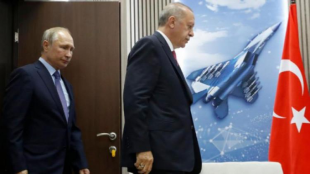 ERMƏNİ SİYASİ İCMALÇI PUTİNİ VƏ RUSLARI TƏHQİR ETDİ - ERMƏNİ SİYASİ İCMALÇI PUTİNİ VƏ RUSLARI TƏHQİR ETDİ -