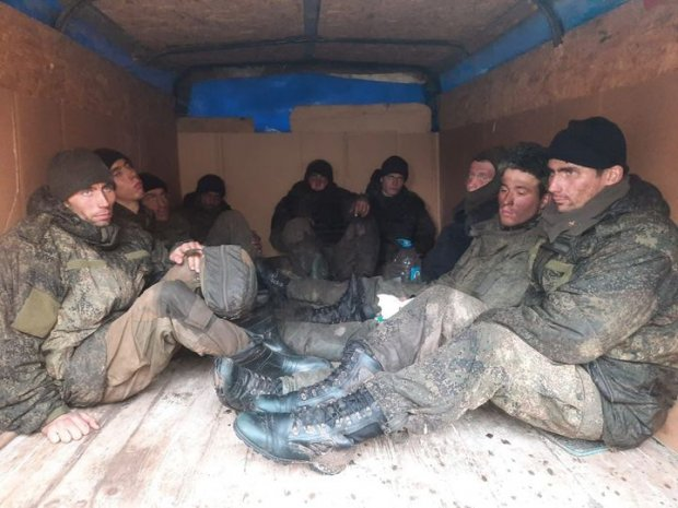 Bir bölük rus əsgəri əsir alındı - FOTO Bir bölük rus əsgəri əsir alındı - FOTO
