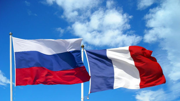 Rusiya 34 fransız diplomatı ölkədən çıxarır