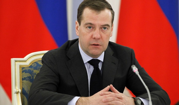 Medvedev Qazaxıstanı TƏHQİR ETDİ -
