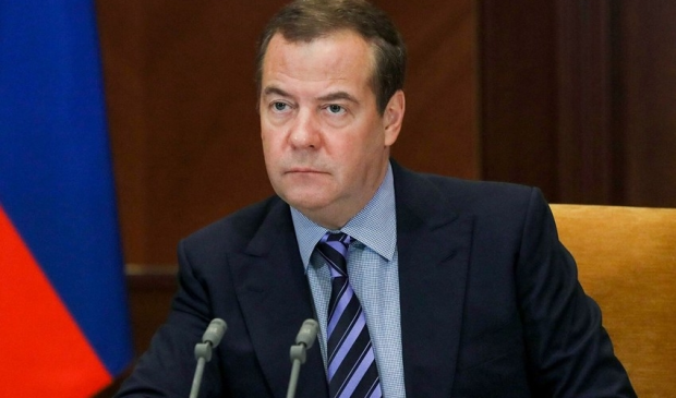 Medvedevin səhifəsi dağıdıldı
