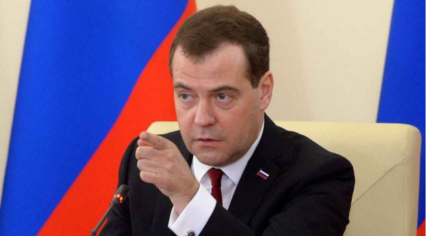 Medvedev Zelenskini Hitlerə bənzətdi