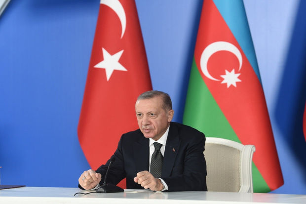 Ərdoğan: “Qarabağ tezliklə regionun parlayan ulduzuna çevriləcək” Ərdoğan: “Qarabağ tezliklə regionun parlayan ulduzuna çevriləcək”