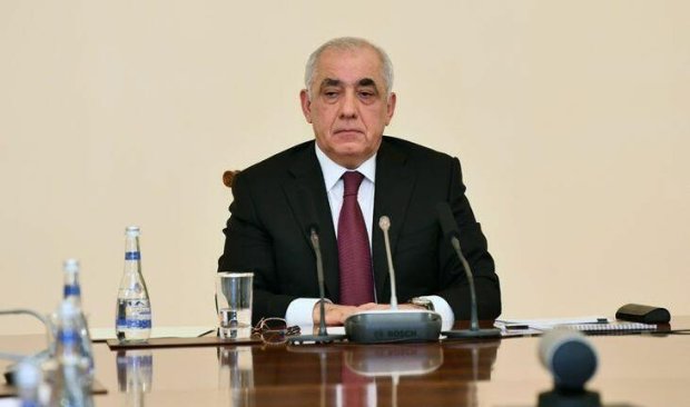 Baş nazir müşavirə keçirdi Baş nazir müşavirə keçirdi