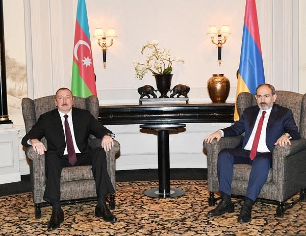 İlham Əliyev Praqada Paşinyanla görüşəcək