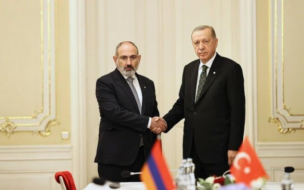 Ərdoğanla Paşinyan bu məsələdə razılığa gəldi Ərdoğanla Paşinyan bu məsələdə razılığa gəldi