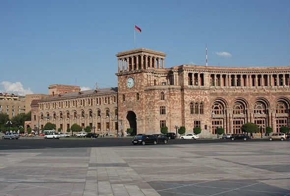 Gürcüstan MN heyəti İrəvana gəldi Gürcüstan MN heyəti İrəvana gəldi