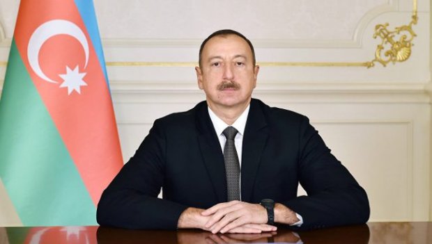 Prezident daha bir Prezident daha bir