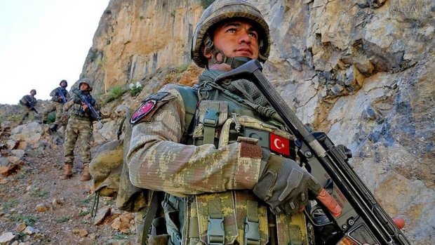 Türkiyə ordusu 5 terrorçunu məhv etdi Türkiyə ordusu 5 terrorçunu məhv etdi