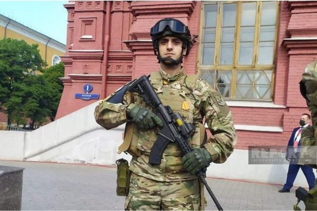 Düşmənə əsir düşməmək üçün özünü partladan xüsusi təyinatlı Düşmənə əsir düşməmək üçün özünü partladan xüsusi təyinatlı