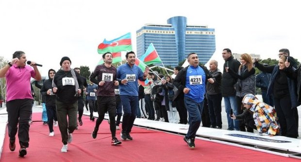 Zəfər günü münasibətilə Bakıda II “Qələbə qaçışı” keçirilib Zəfər günü münasibətilə Bakıda II “Qələbə qaçışı” keçirilib