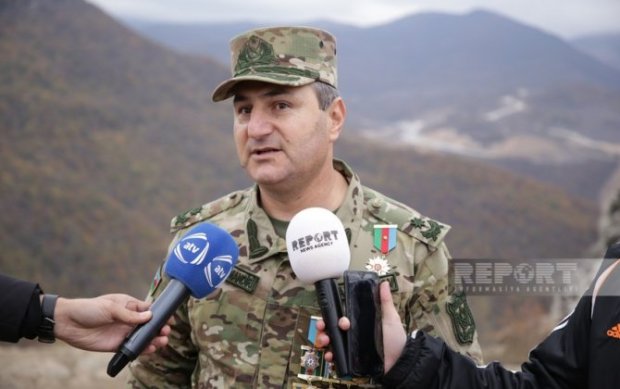 Şuşaya daxil olarkən... Şuşaya daxil olarkən...