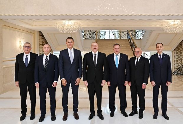 İlham Əliyev Avropa Olimpiya Komitələrinin prezidentini qəbul edib İlham Əliyev Avropa Olimpiya Komitələrinin prezidentini qəbul edib