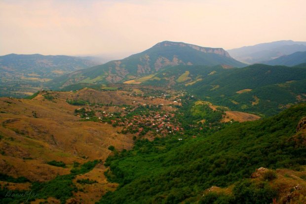 Xocavəndə atla qanunsuz girən şəxslər ələ keçdi
