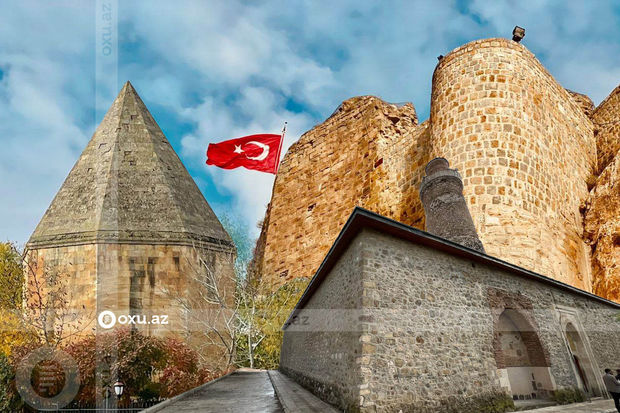 Elazığda “kürsübaşı” ənənəsi, Uzun Həsəndən yadigar bürclər -