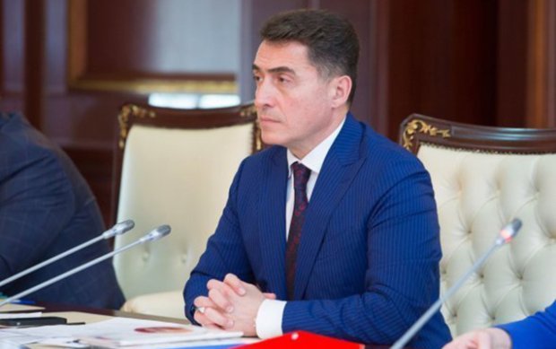 "Aktiv təkliflər gözləyirik"- Əli Hüseynli "Aktiv təkliflər gözləyirik"- Əli Hüseynli