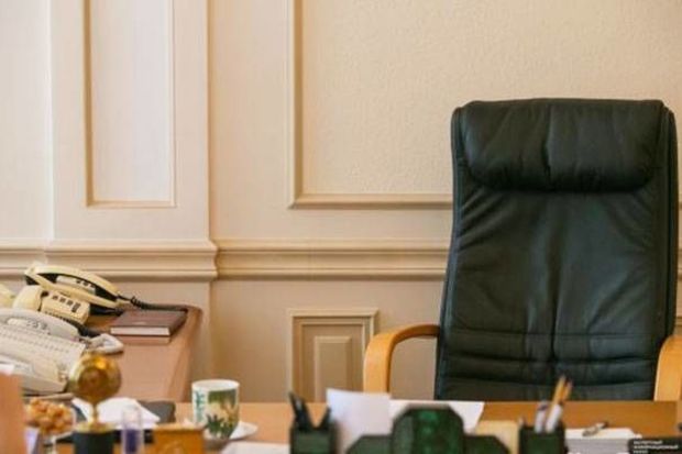 Azərbaycanda tanınmış müğənniyə vəzifə verildi Azərbaycanda tanınmış müğənniyə vəzifə verildi