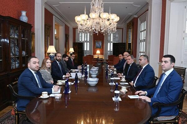 Bayramov və Mirzoyan razılaşdı: Növbəti görüş... Bayramov və Mirzoyan razılaşdı: Növbəti görüş...