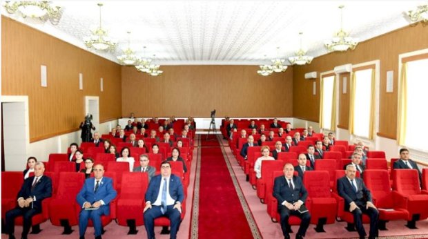 Vasif Talıbovun deputatları: