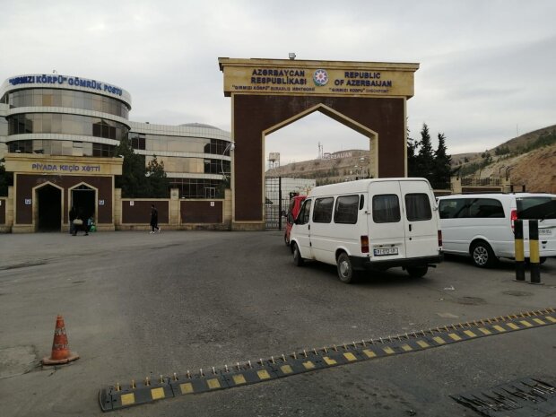 Malın gömrükdən buraxılması müraciəti ilə bağlı Malın gömrükdən buraxılması müraciəti ilə bağlı