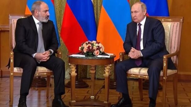 Paşinyan sülhməramlılardan Putinə şikayət etdi Paşinyan sülhməramlılardan Putinə şikayət etdi