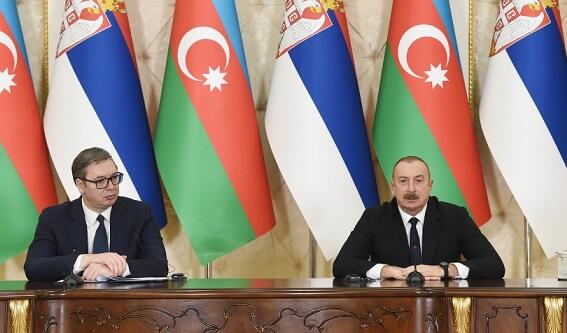 Prezidentlər mətbuata bəyanatlarla çıxış etdi Prezidentlər mətbuata bəyanatlarla çıxış etdi