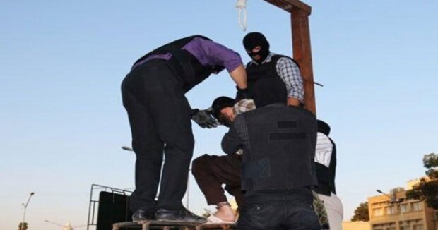 İranda bir etirazçı “ikiqat edam”a məhkum edildi