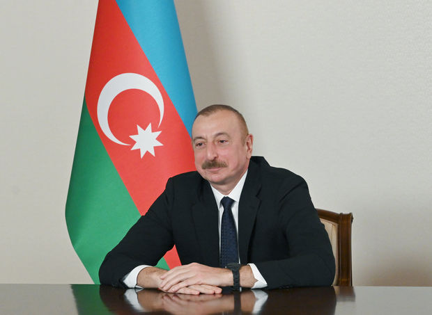 Səfərbərlik və Hərbi Xidmətə Çağırış üzrə Dövlət Xidmətinin əməkdaşları medallarla təltif olunublar Səfərbərlik və Hərbi Xidmətə Çağırış üzrə Dövlət Xidmətinin əməkdaşları medallarla təltif olunublar