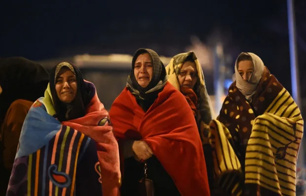 Türkiyədə zəlzələdə ölənlərin sayı artdı - Türkiyədə zəlzələdə ölənlərin sayı artdı -