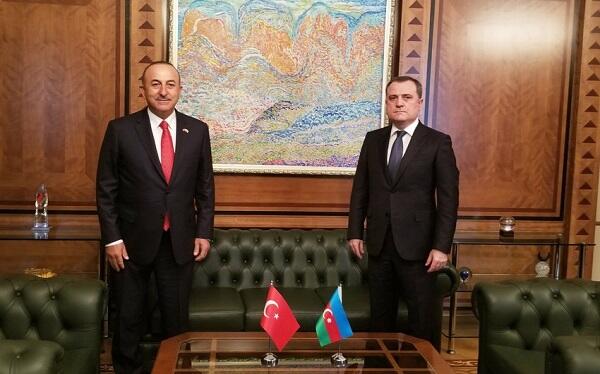 Ceyhun Bayramov Çavuşoğlu ilə görüşdü Ceyhun Bayramov Çavuşoğlu ilə görüşdü