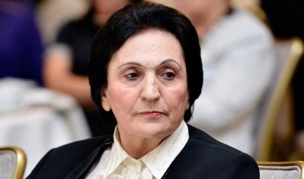 Nurlana Əliyeva 6 ay müddətinə həbs edilə bilər - Nurlana Əliyeva 6 ay müddətinə həbs edilə bilər -