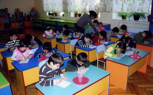 Məktəbəhazırlıq üzrə yerdəyişmə dayandırılır
