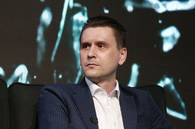 Ukraynalı politoloq: “İrəvanda Azərbaycan bayrağına qarşı hadisə vandalizmdir” Ukraynalı politoloq: “İrəvanda Azərbaycan bayrağına qarşı hadisə vandalizmdir”