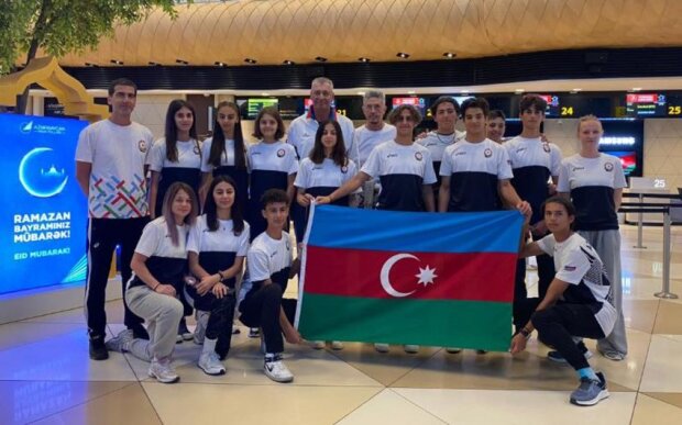 Azərbaycanın çimərlik voleybolçuları toplanış üçün Türkiyəyə yollanıblar Azərbaycanın çimərlik voleybolçuları toplanış üçün Türkiyəyə yollanıblar