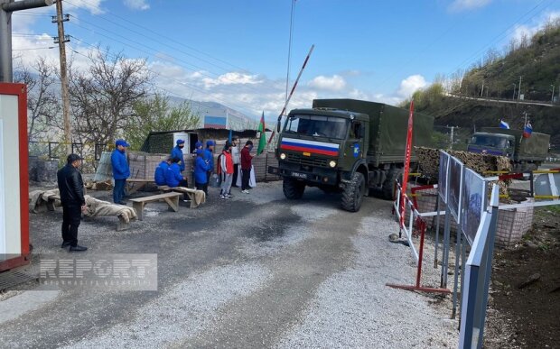 Xankəndi-Laçın yolunda sülhməramlıların 36 avtomobili maneəsiz keçib