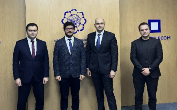 “AzInTelecom” Türkiyənin “Çekino Group” şirkəti ilə əməkdaşlıq müqaviləsi imzalayıb