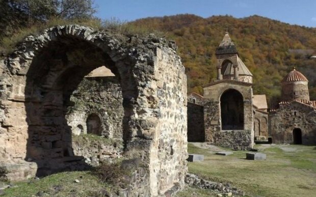 Alban-Udi Xristian İcmasının sədri: "Qarabağdakı zəngin Alban irsinin varisi Azərbaycandır" Alban-Udi Xristian İcmasının sədri: "Qarabağdakı zəngin Alban irsinin varisi Azərbaycandır"