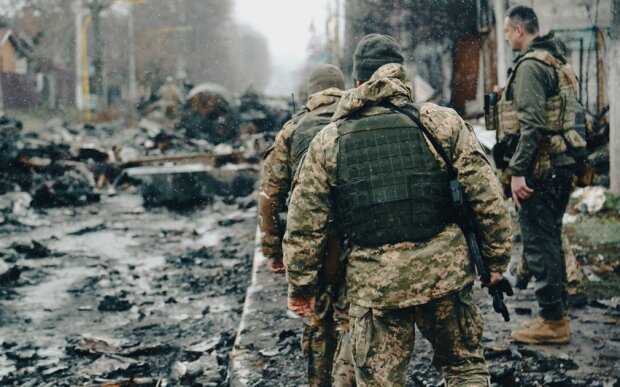 Rusiya ordusu Xersonu atəşə tutub, 4 nəfər ölüb, 7 nəfər yaralanıb