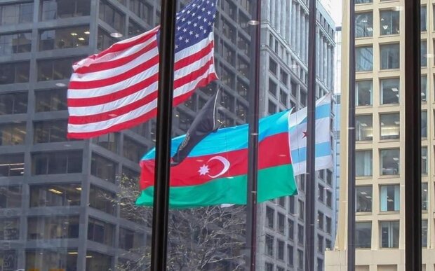 Çikaqoda Azərbaycan bayrağı ucaldılıb