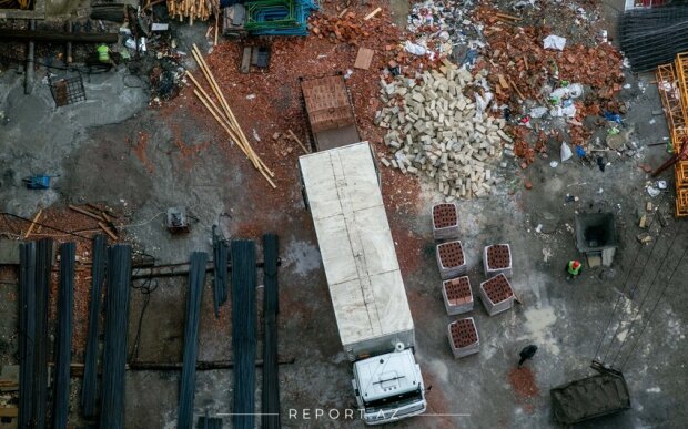 Xırdalanda tikinti şirkətindən 20 000 manatlıq inşaat materialları oğurlanıb