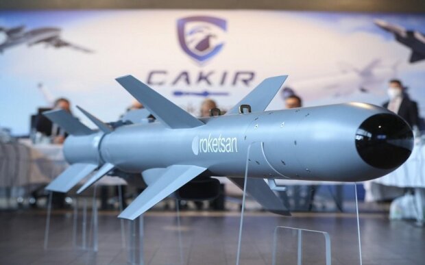 Türkiyədə “Tayfun” qısa mənzilli raketinin ikinci test uçuşu həyata keçirilib