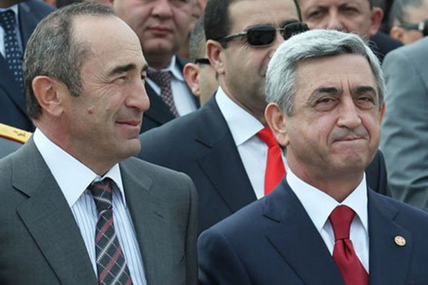 Ermənistanda müəmma: Koçaryan və Sarqsyanın işini araşdıran üç prokuror eyni vaxtda istefa verdi Ermənistanda müəmma: Koçaryan və Sarqsyanın işini araşdıran üç prokuror eyni vaxtda istefa verdi