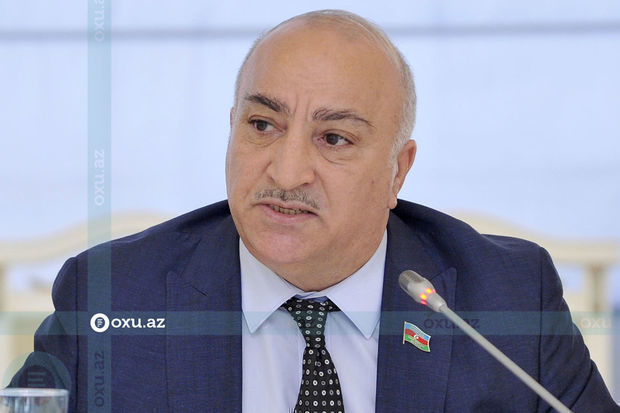 Deputat: “Dövlətin xarici borclanmaya getməsi pis hadisə deyil” Deputat: “Dövlətin xarici borclanmaya getməsi pis hadisə deyil”