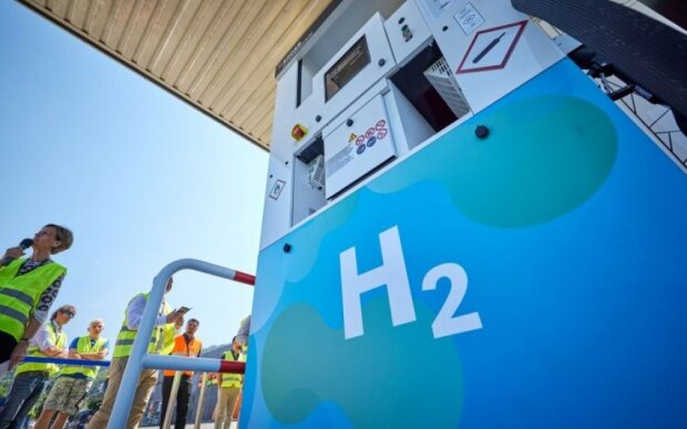 SOCAR İsveçrədə ilk hidrogen yanacaqdoldurma məntəqəsini açıb SOCAR İsveçrədə ilk hidrogen yanacaqdoldurma məntəqəsini açıb